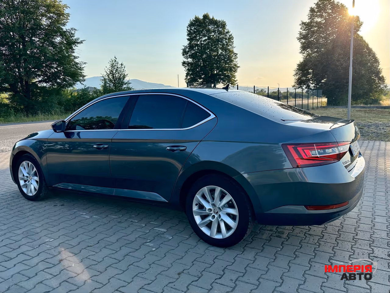 Skoda Superb - фото 5