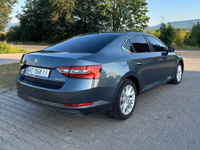 Skoda Superb - зображення 3