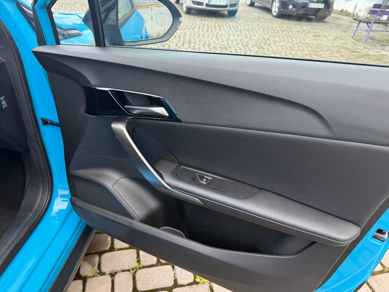 MG 4 EV - фото 28