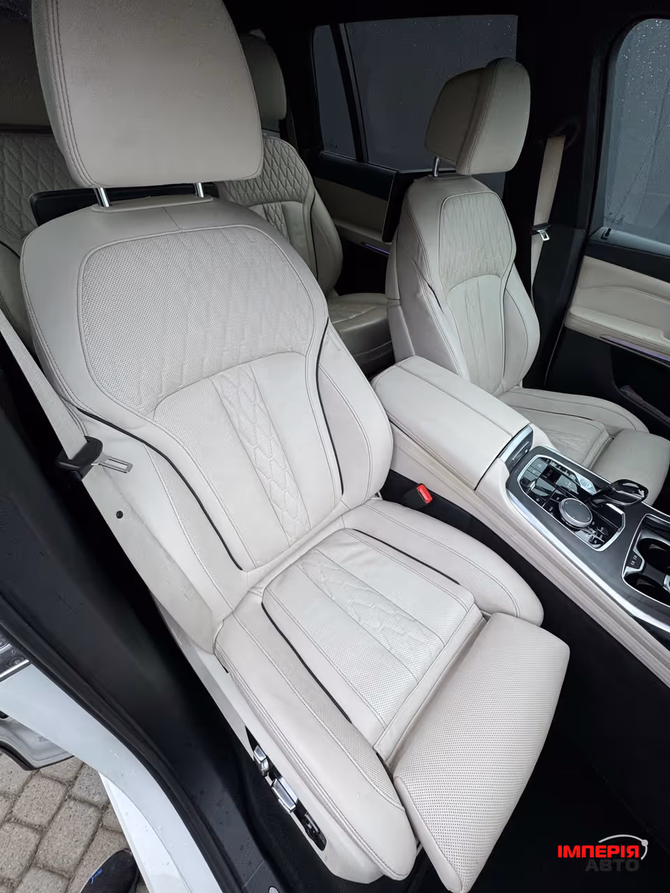 BMW X7 - фото 28