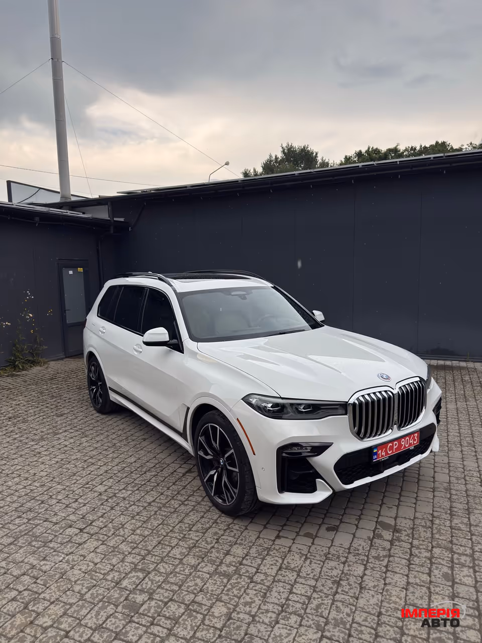 BMW X7 - фото 4