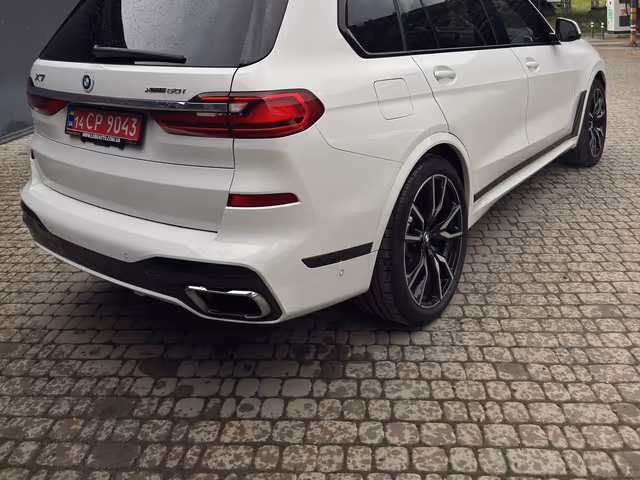 BMW X7 - зображення 2