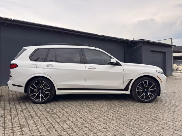 BMW X7 - зображення 5