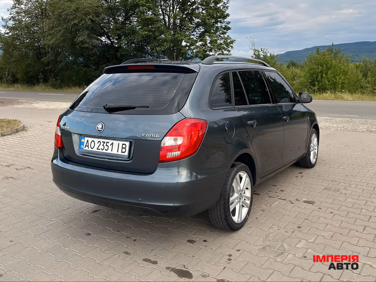 Skoda Fabia - фото 4