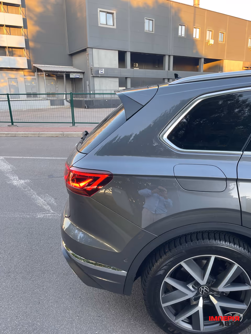 Volkswagen Touareg - фото 38