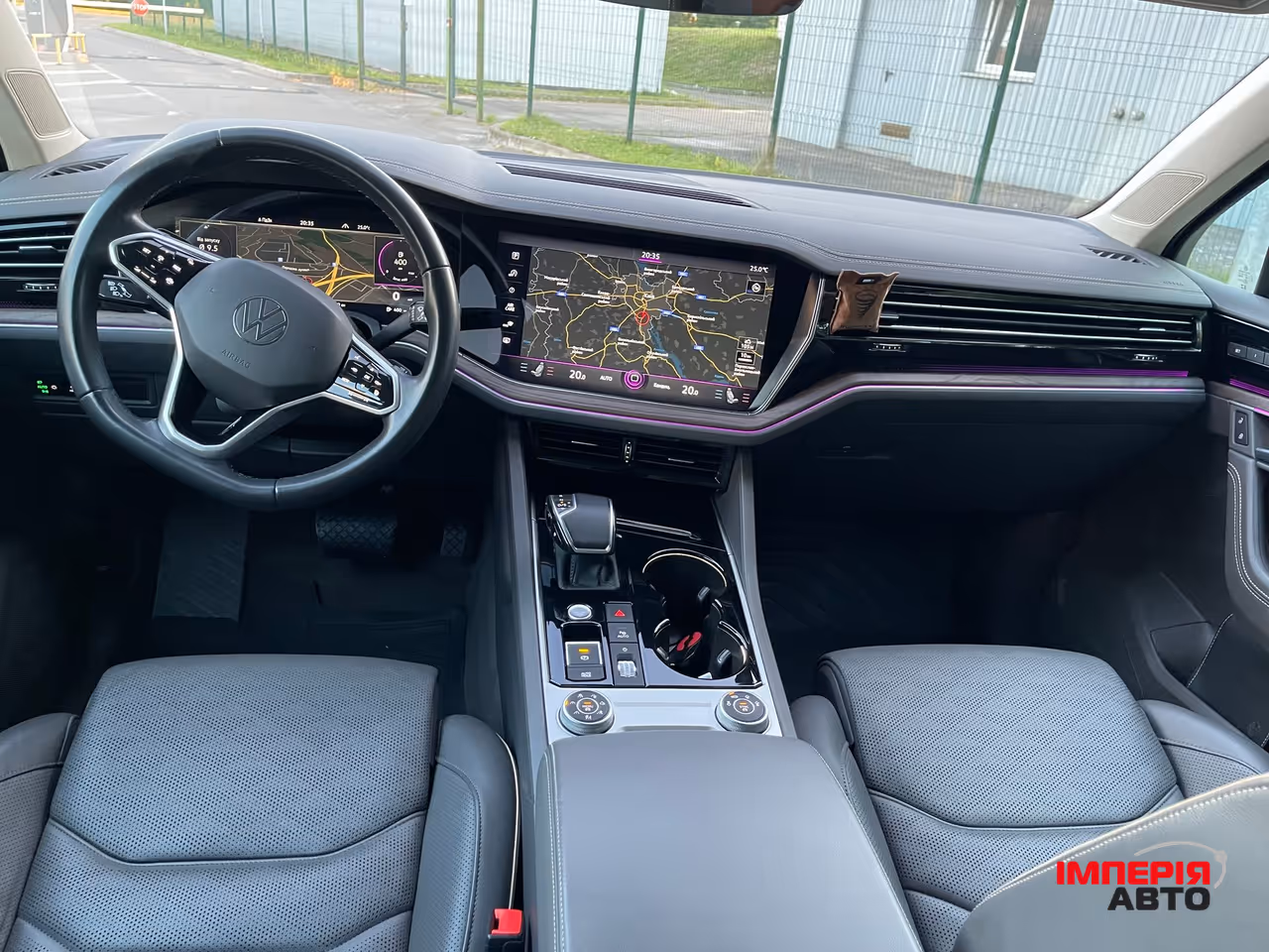Volkswagen Touareg - фото 37