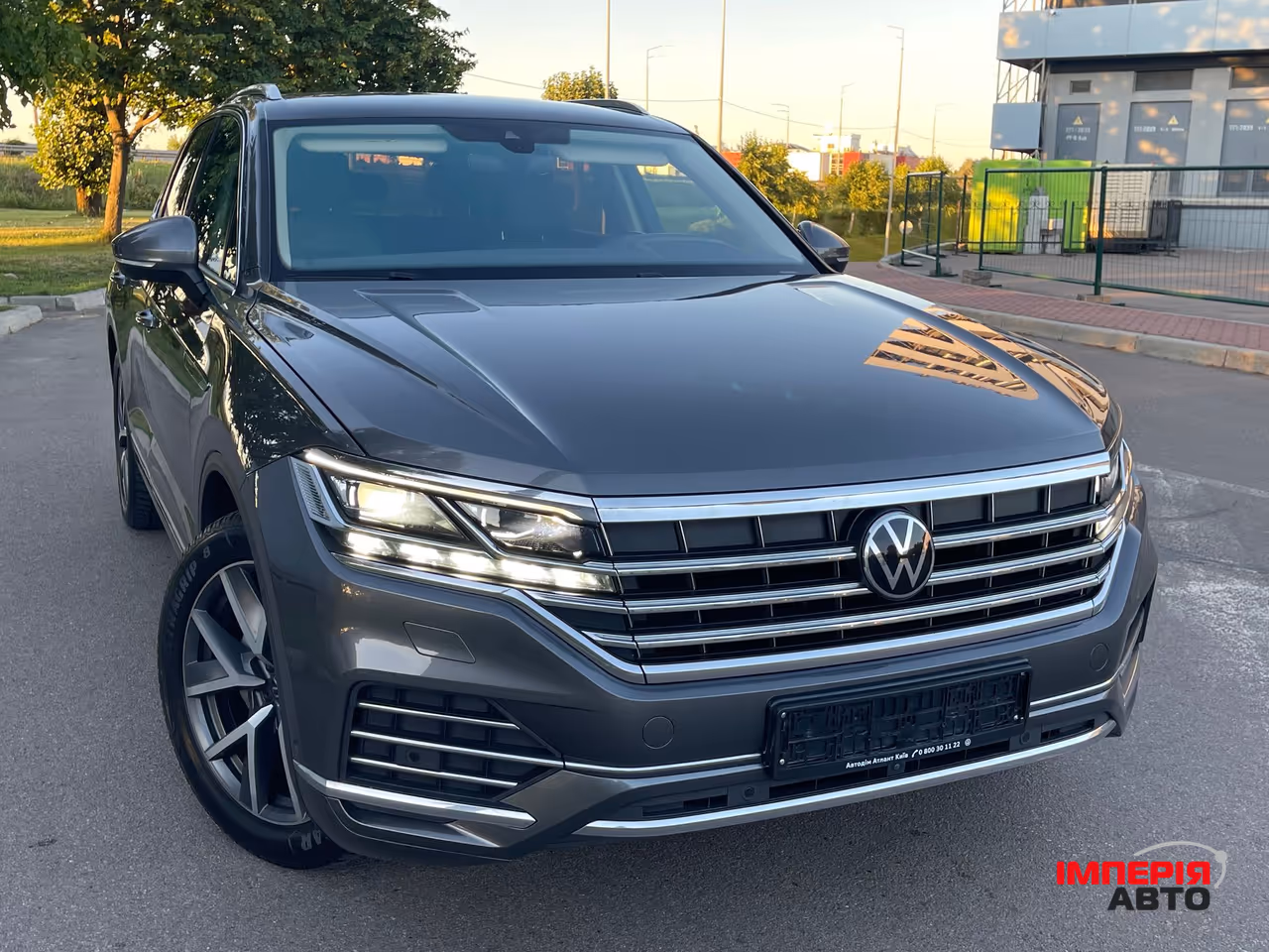Volkswagen Touareg - фото 15