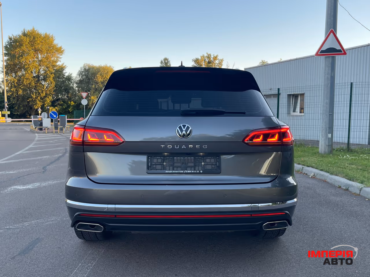 Volkswagen Touareg - фото 22
