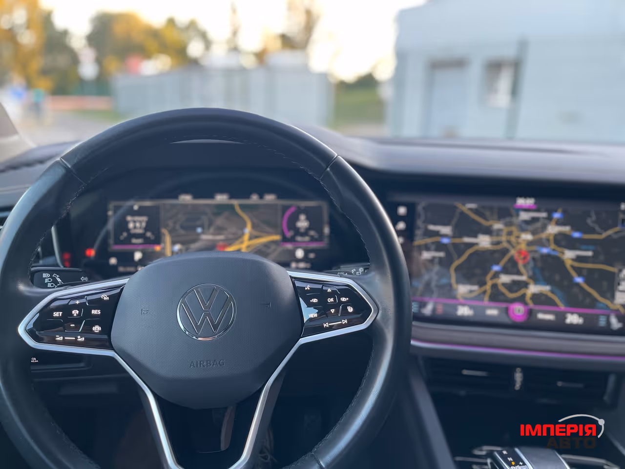 Volkswagen Touareg - фото 45