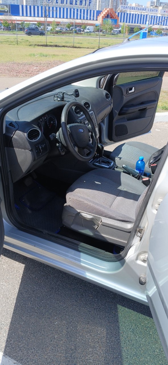 Ford Focus - фото 2