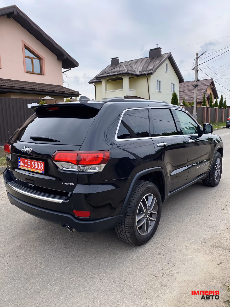 Jeep Grand Cherokee - фото 3