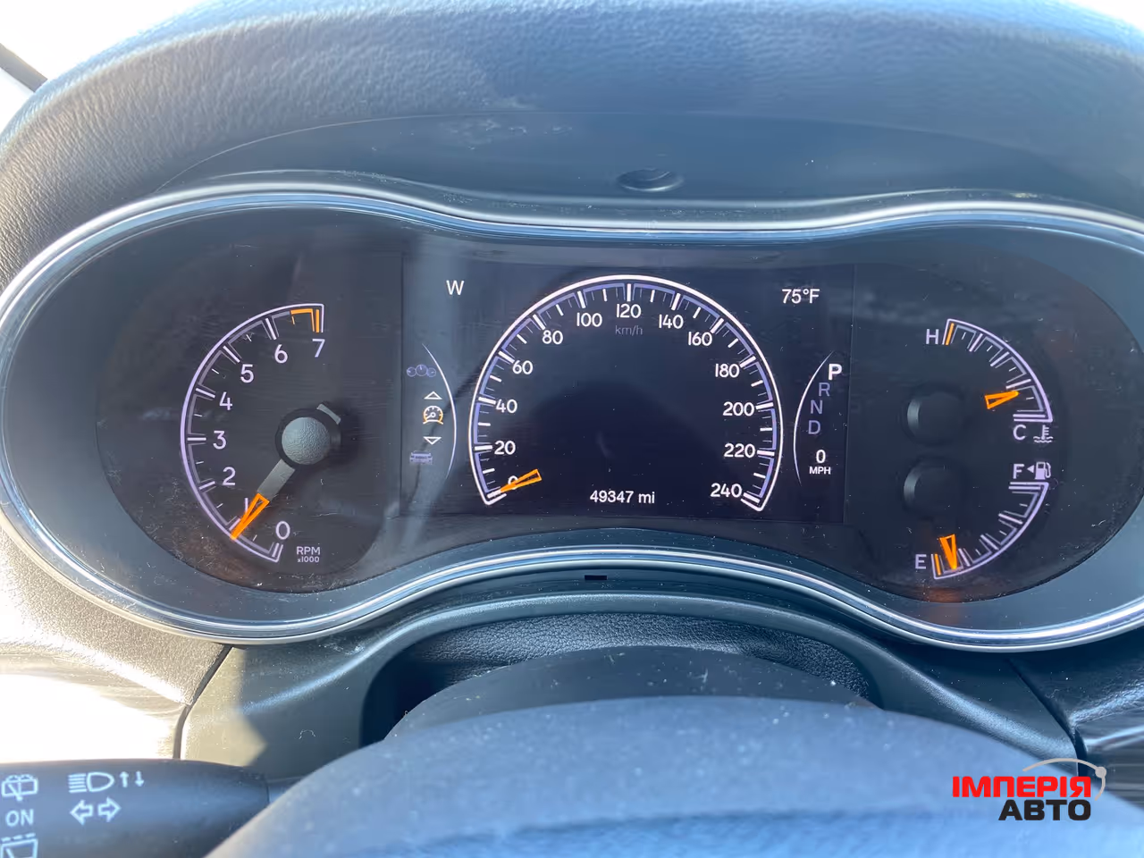 Jeep Grand Cherokee - фото 6