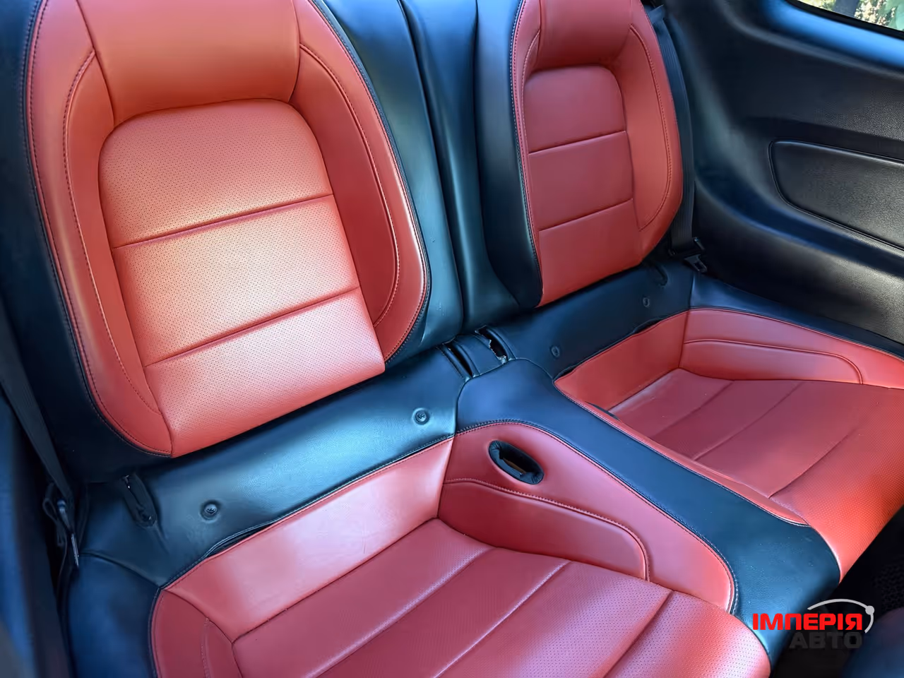 Ford Mustang - фото 10