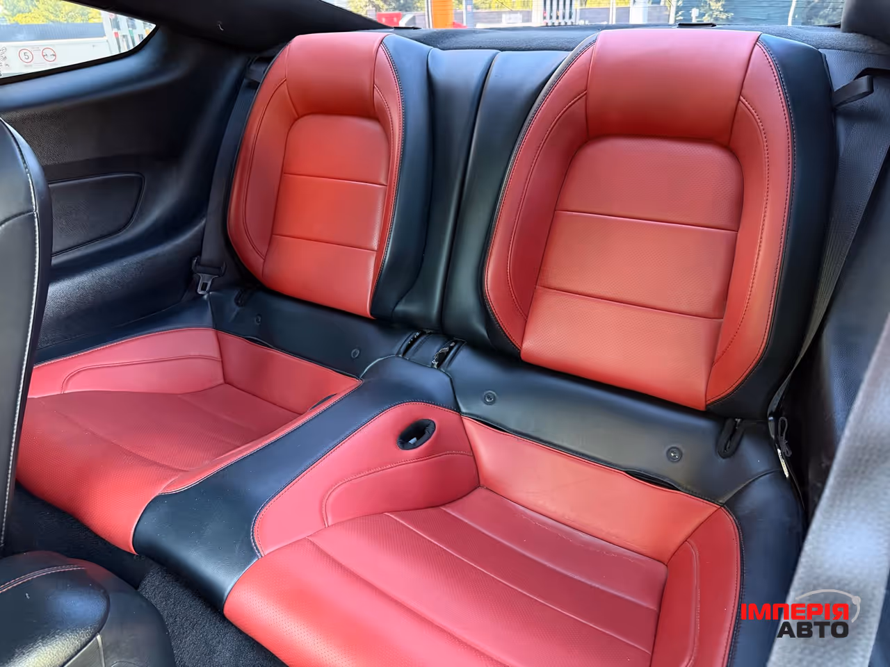 Ford Mustang - фото 13