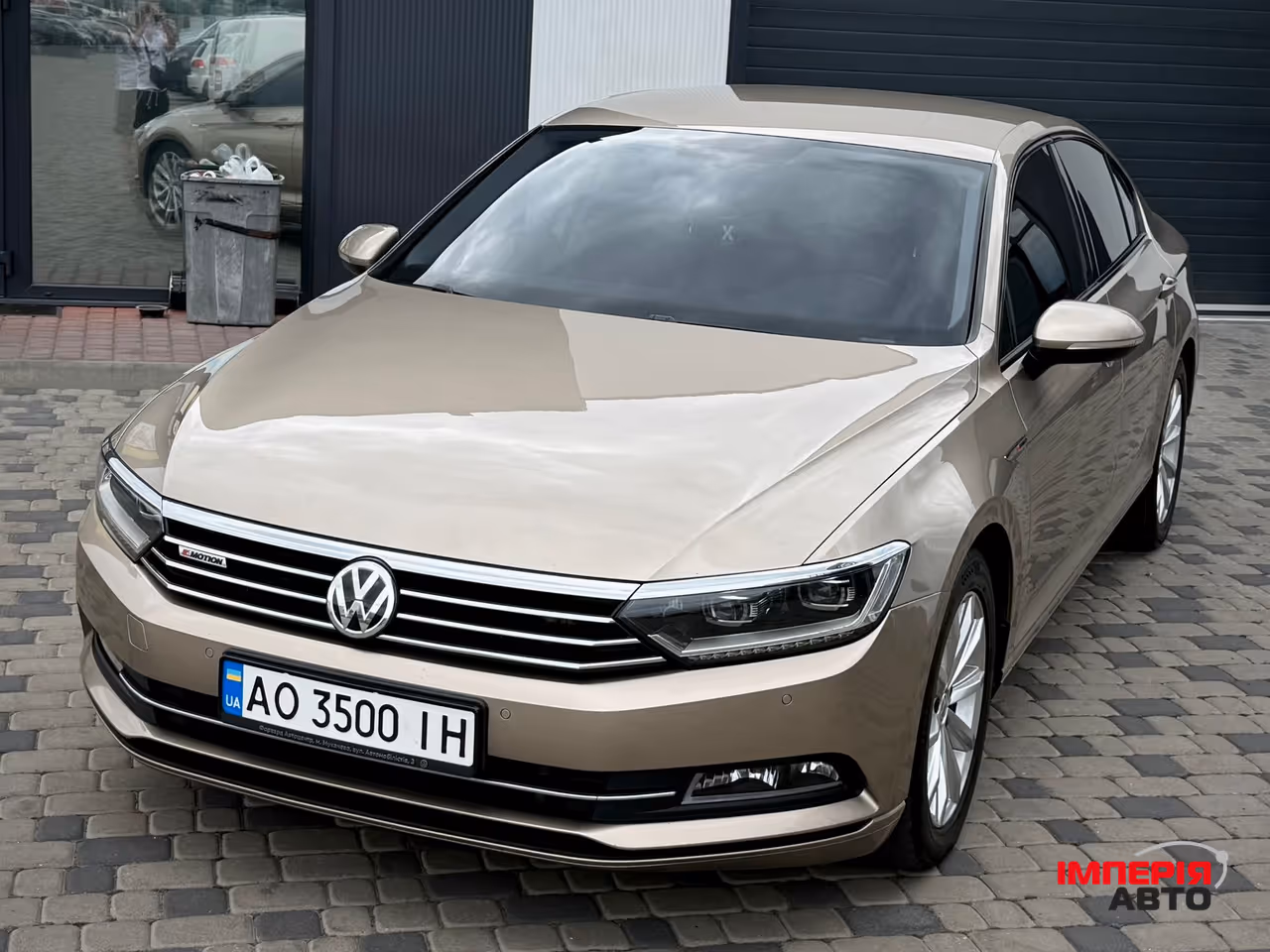 Volkswagen Passat - фото 3