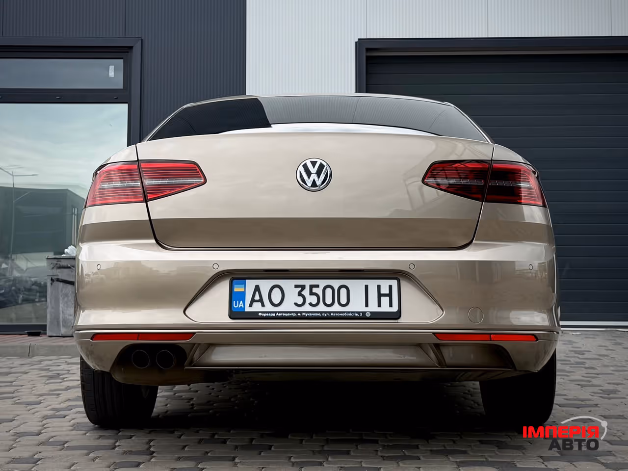 Volkswagen Passat - фото 16