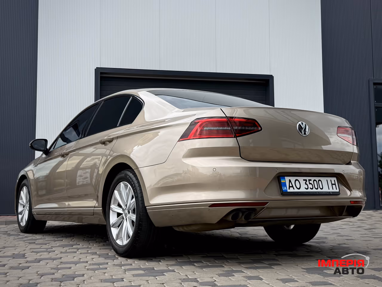 Volkswagen Passat - фото 18