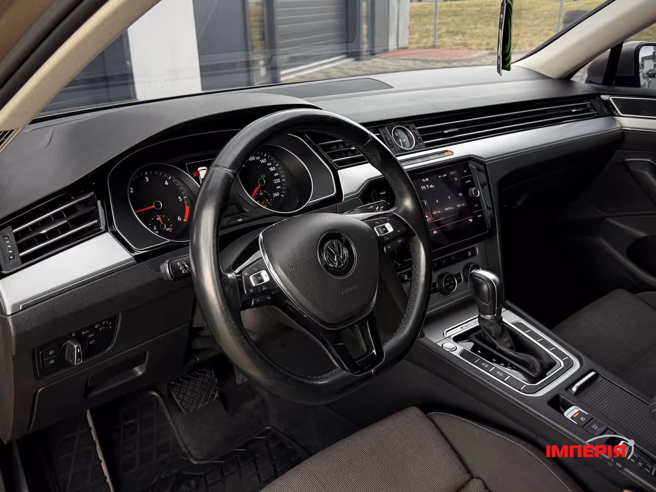 Volkswagen Passat - фото 23