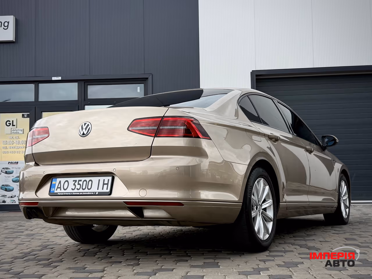 Volkswagen Passat - фото 14