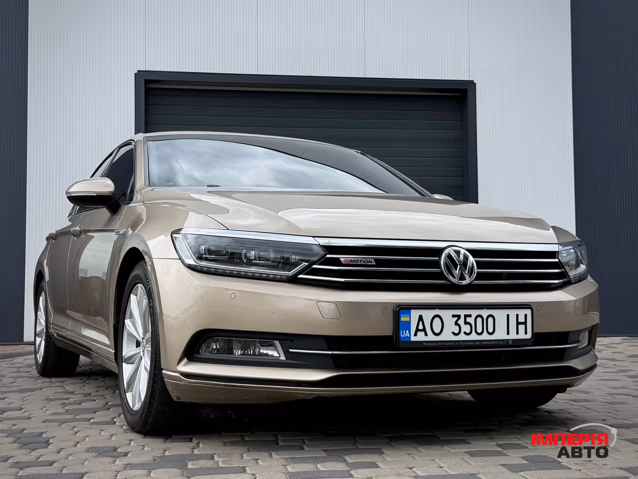Volkswagen Passat - фото 8