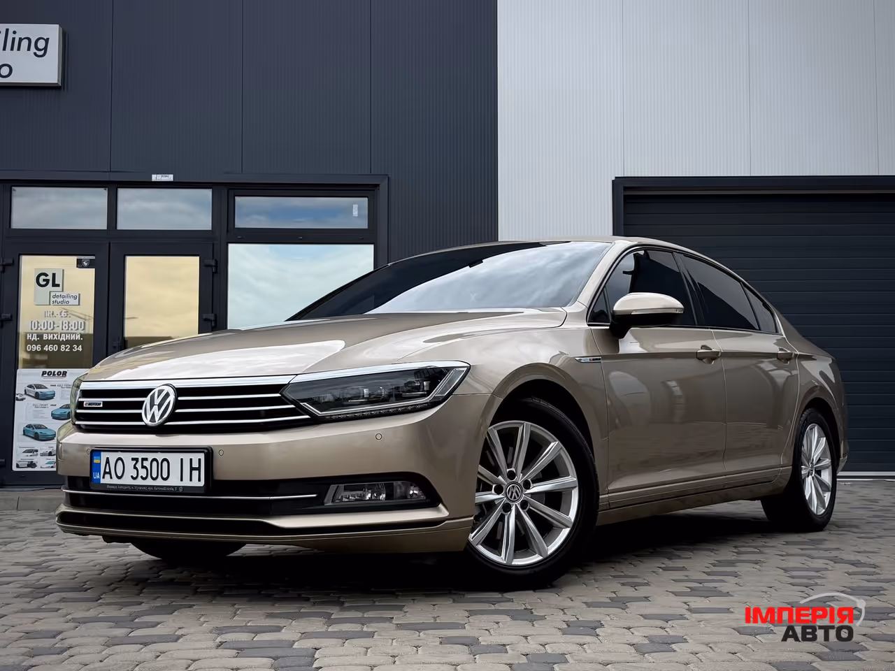 Volkswagen Passat - фото 2