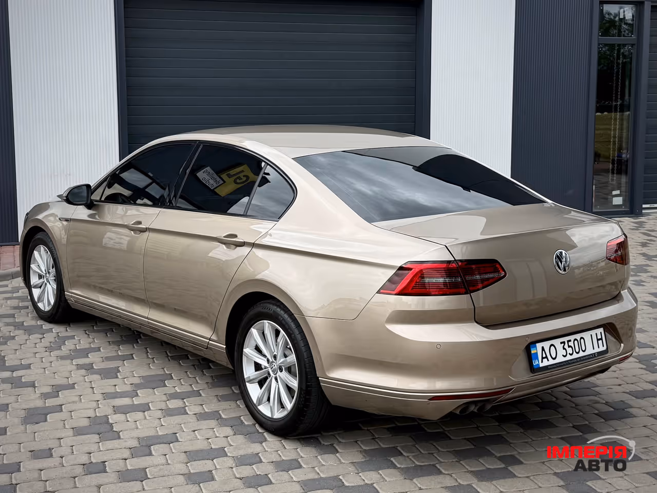 Volkswagen Passat - фото 19