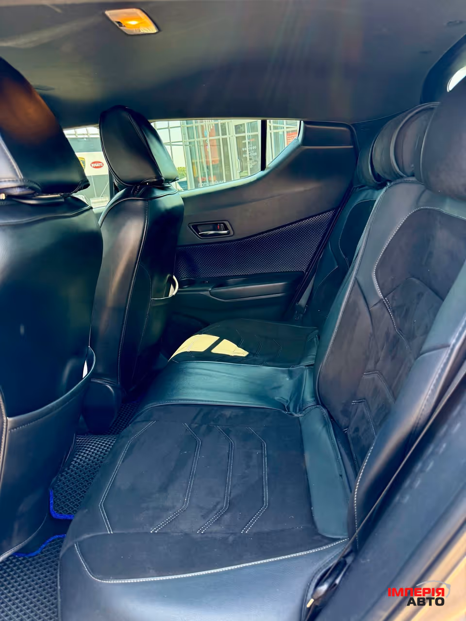 Toyota C-HR - фото 10