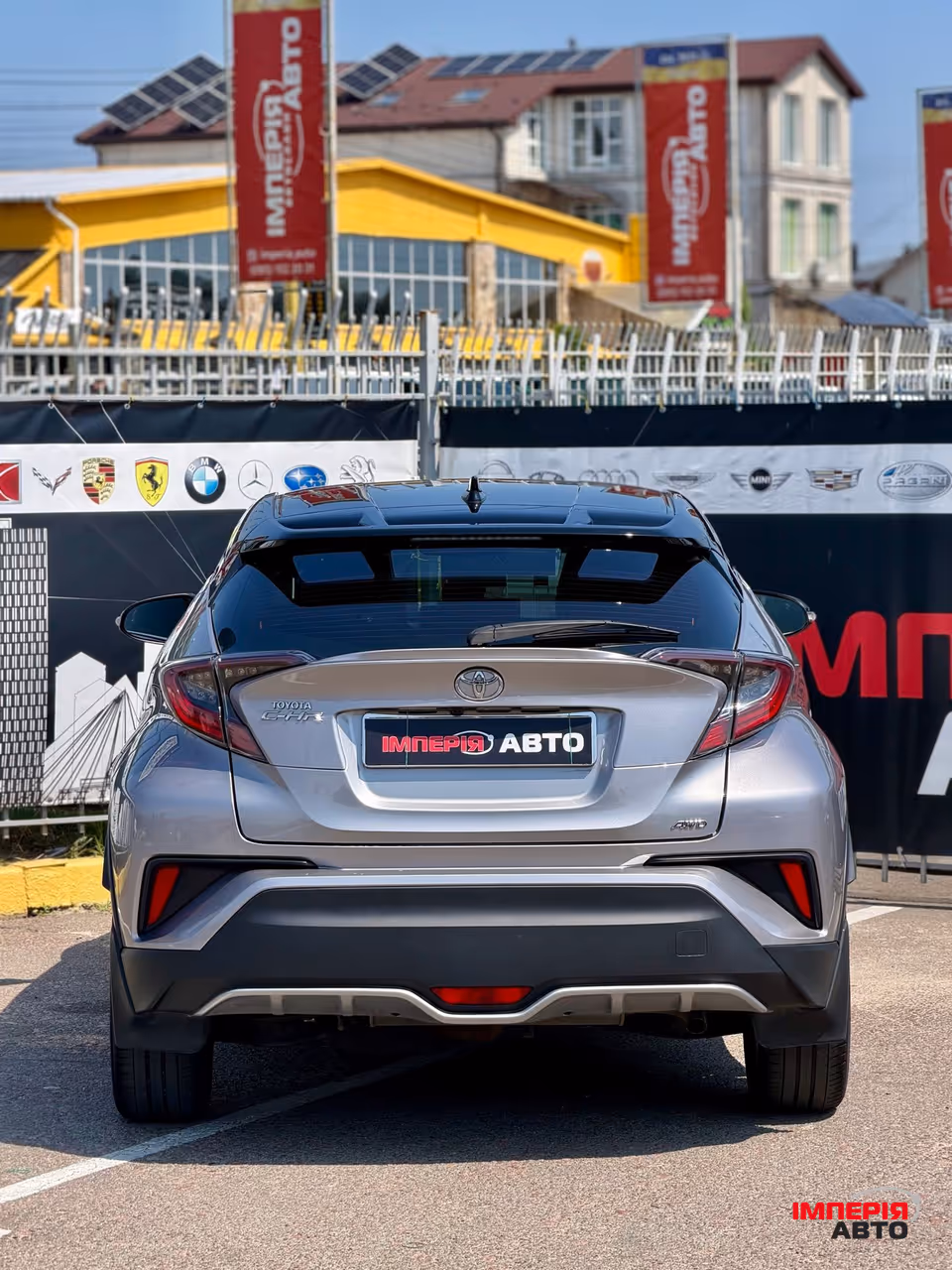 Toyota C-HR - фото 5