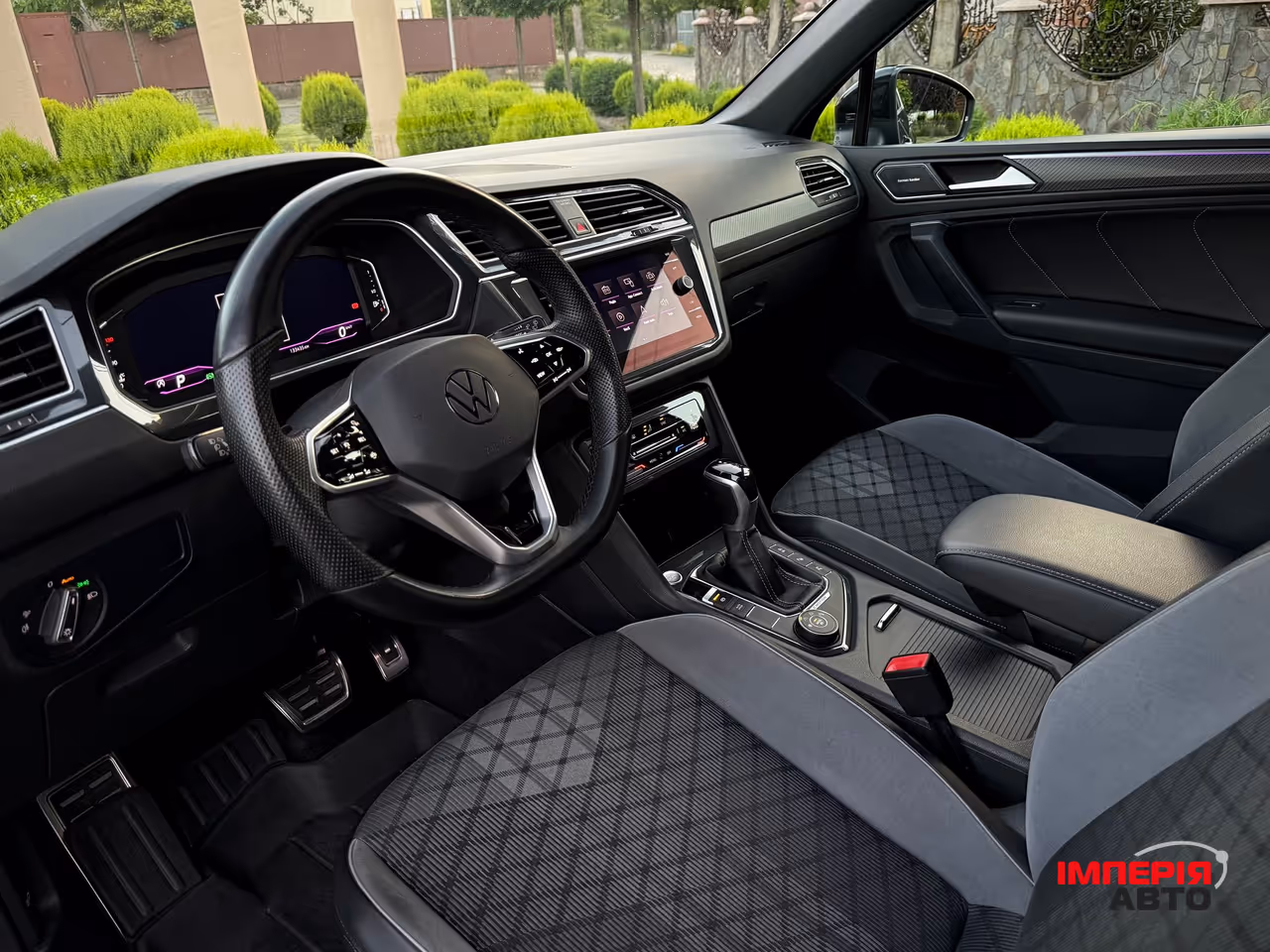 Volkswagen Tiguan - фото 25