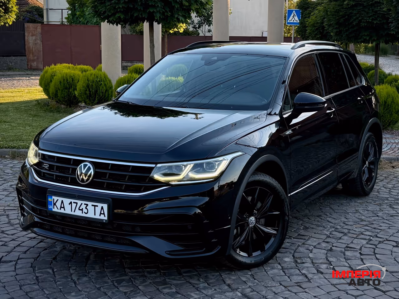 Volkswagen Tiguan - фото 1
