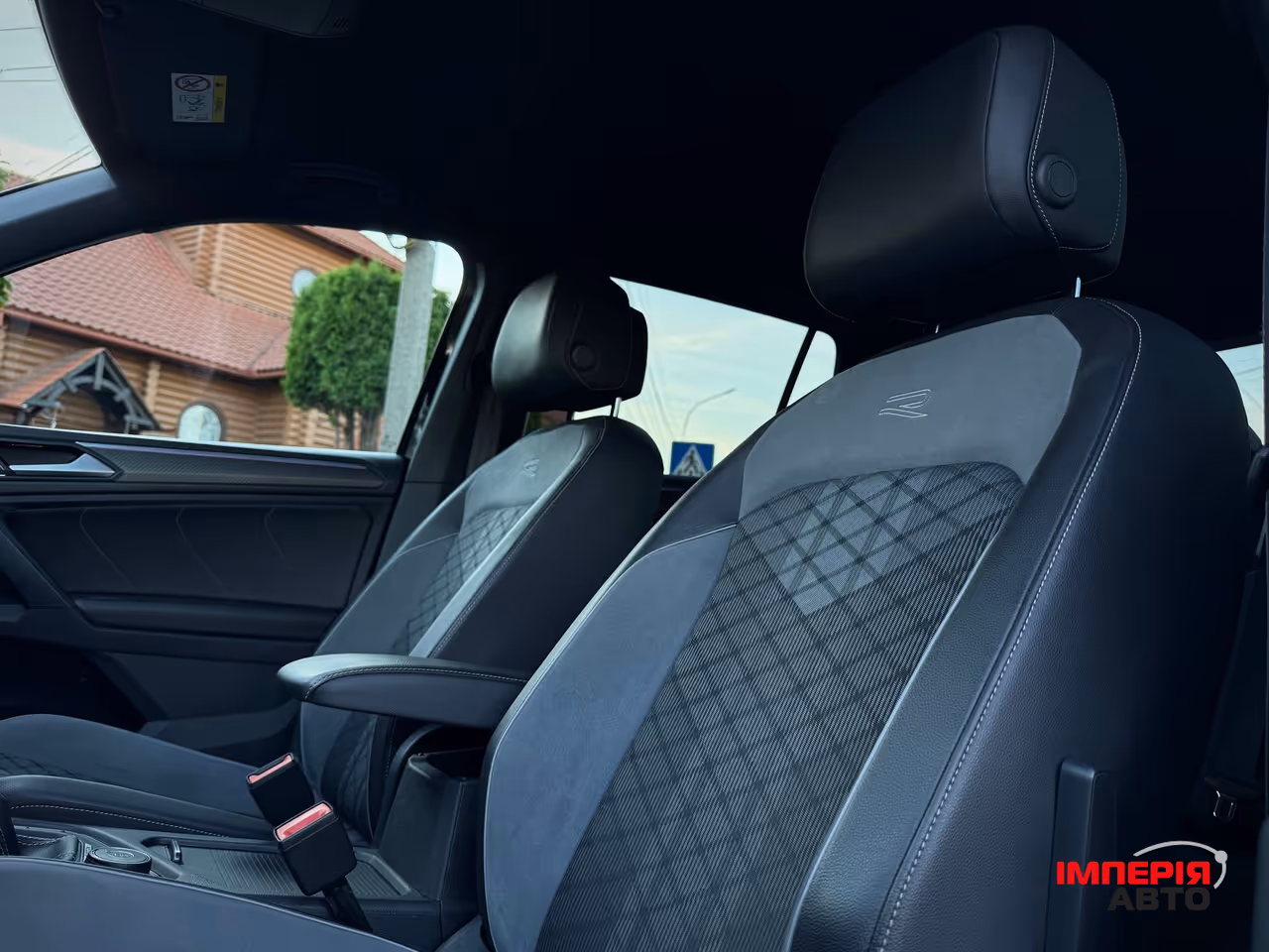 Volkswagen Tiguan - фото 28