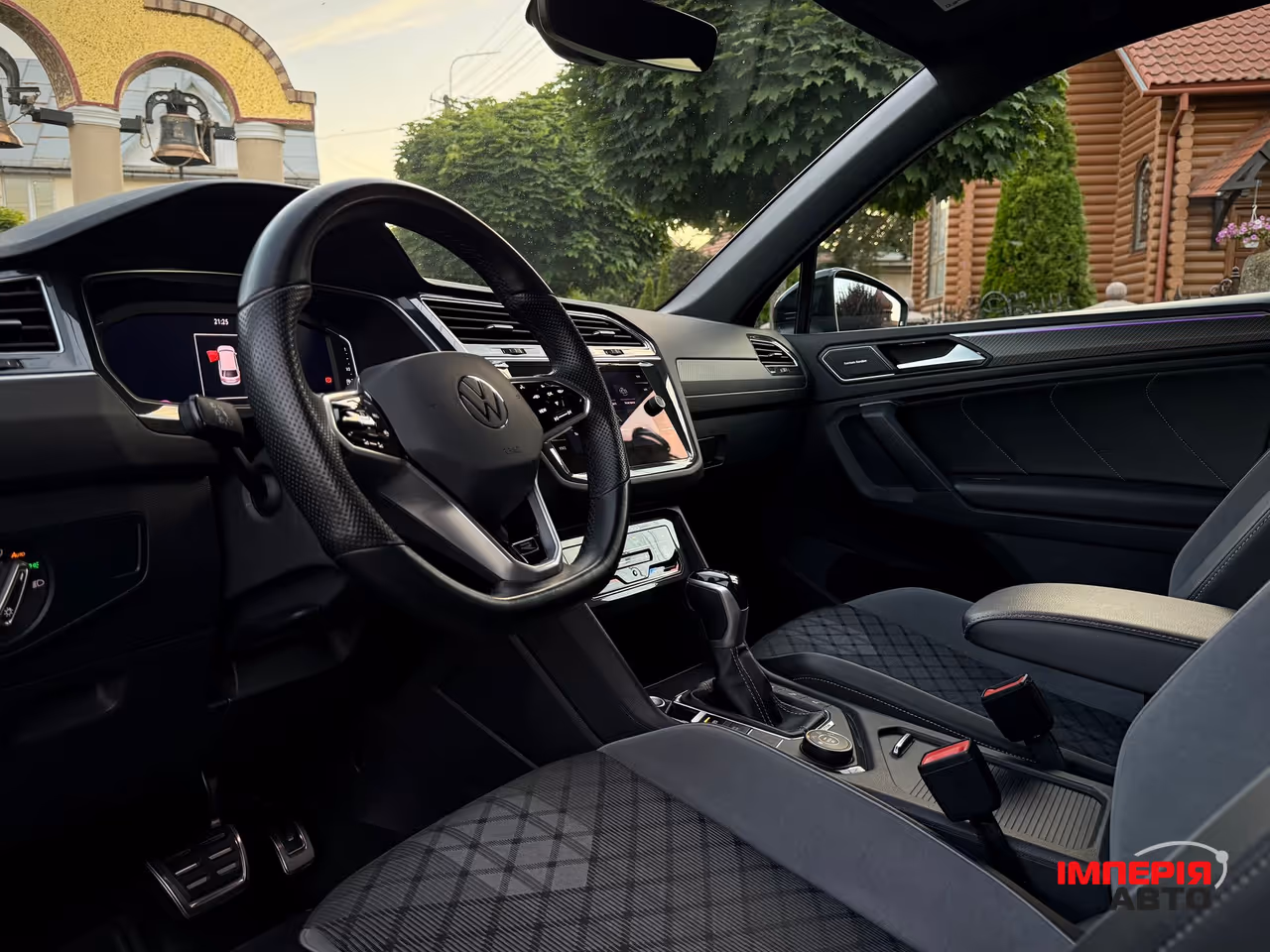 Volkswagen Tiguan - фото 27