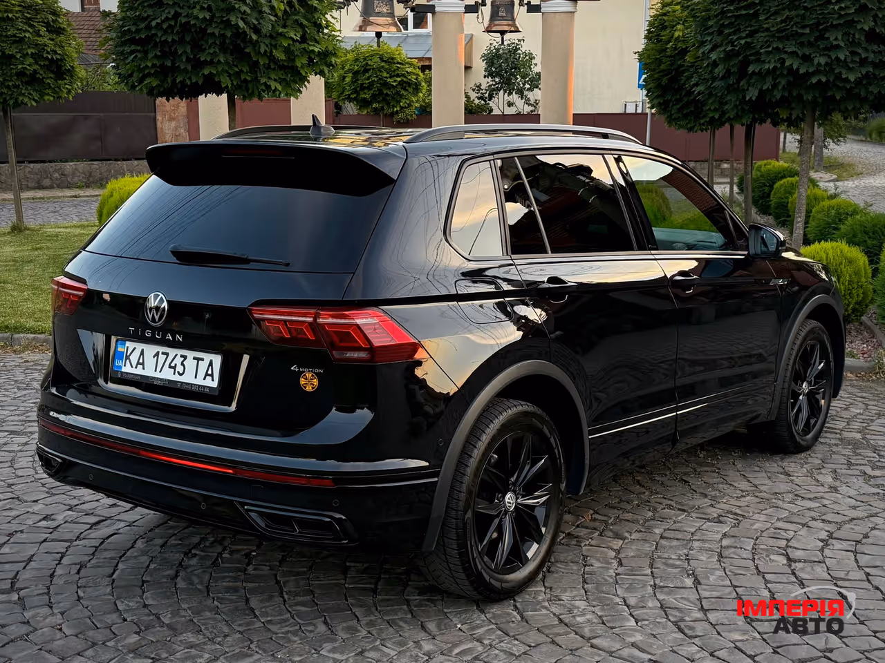 Volkswagen Tiguan - фото 13
