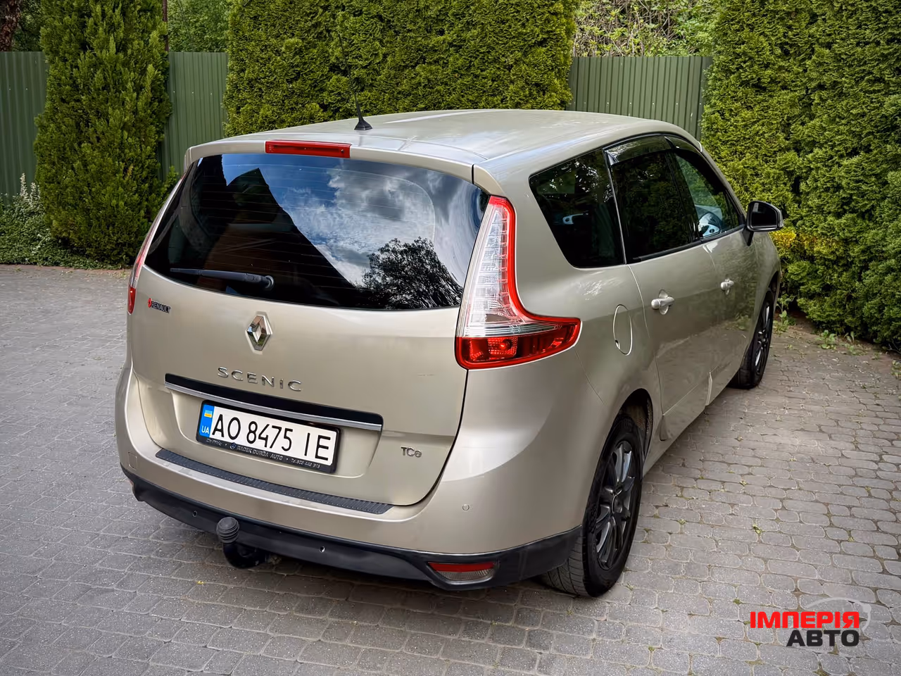 Renault Scenic - фото 13