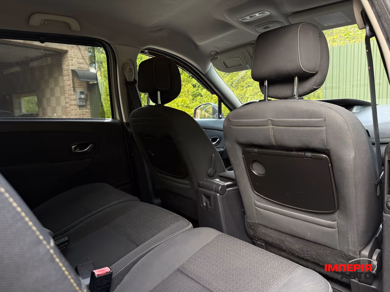 Renault Scenic - фото 25