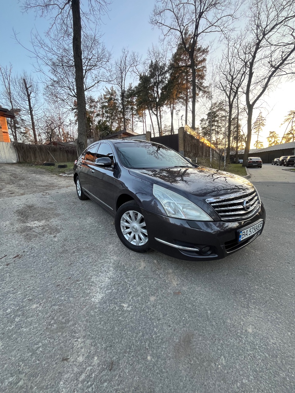 Nissan Teana - фото 1