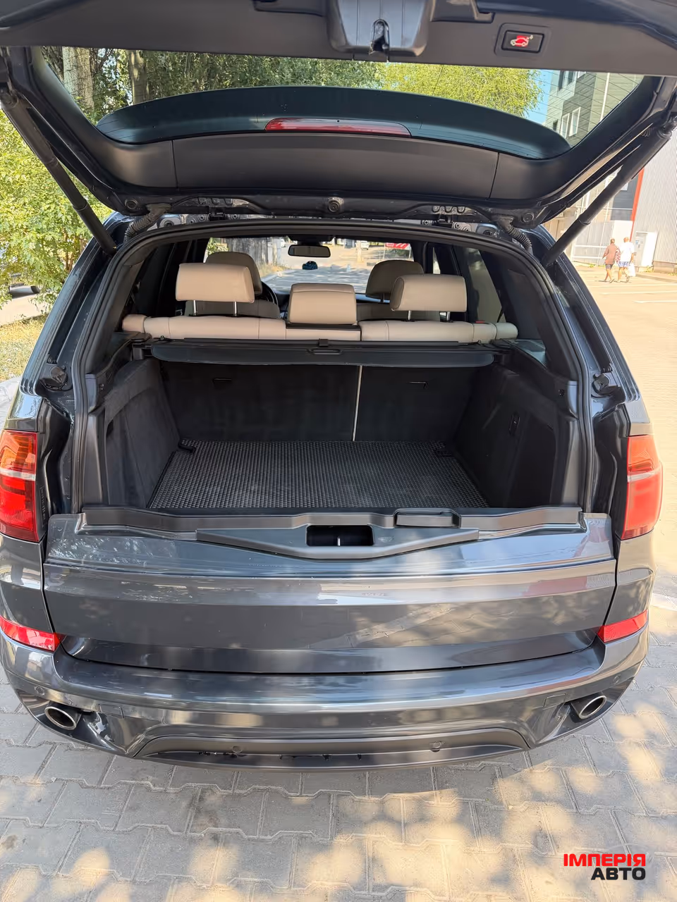 BMW X5 - фото 7