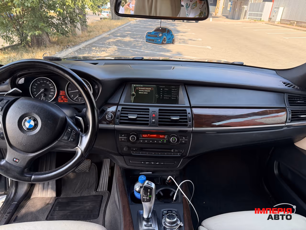 BMW X5 - фото 9