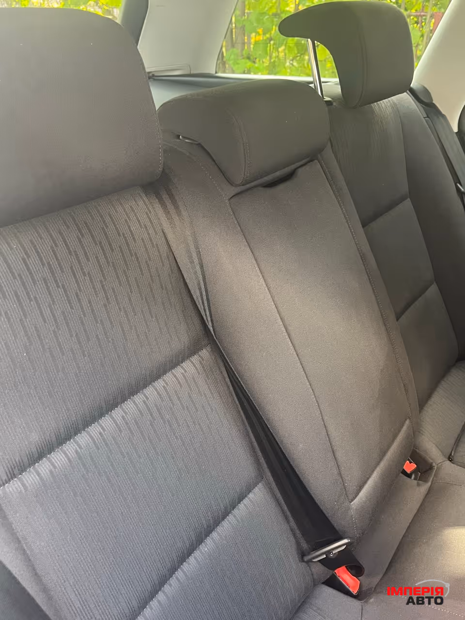 Audi A4 - фото 9