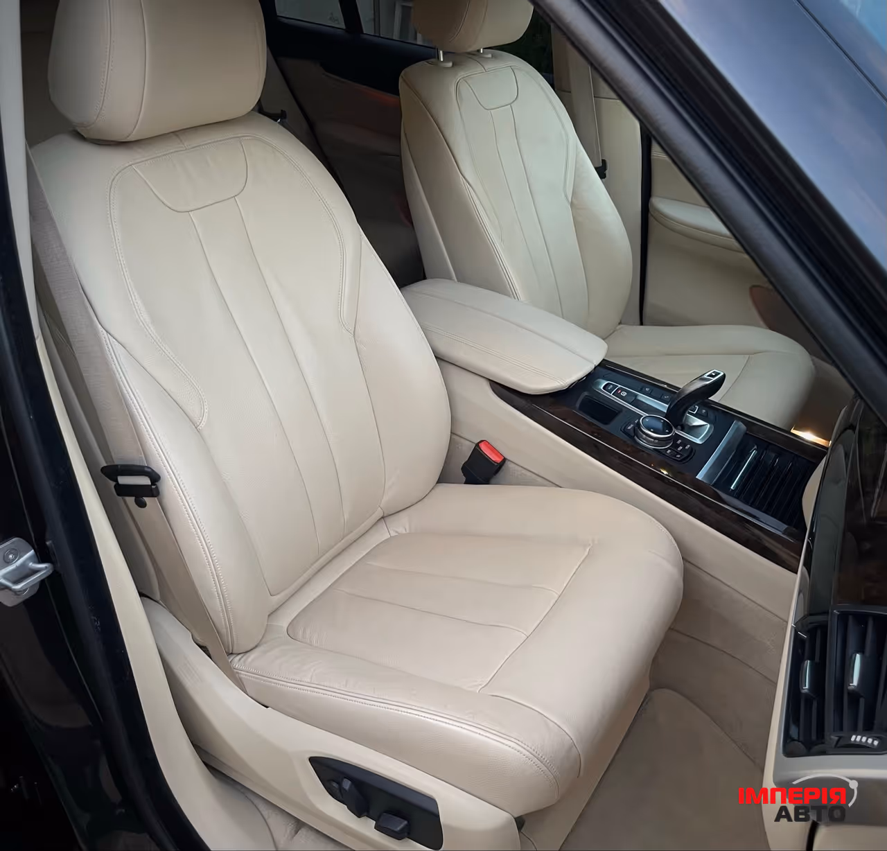 BMW X5 - фото 30