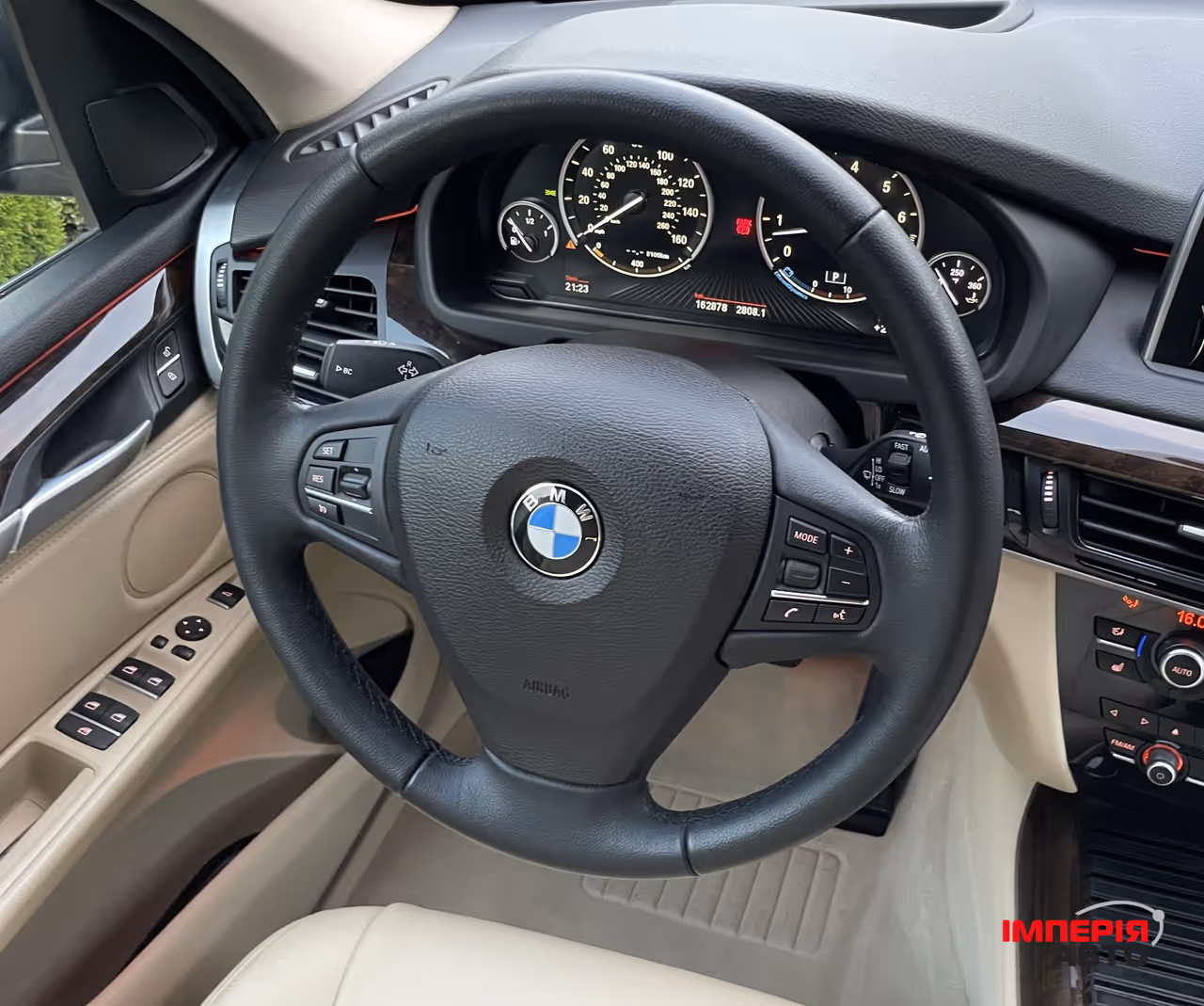 BMW X5 - фото 33