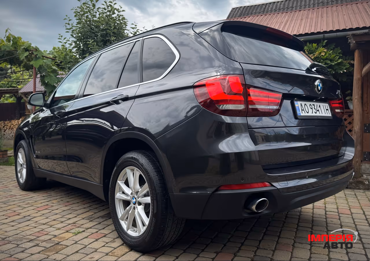 BMW X5 - фото 5