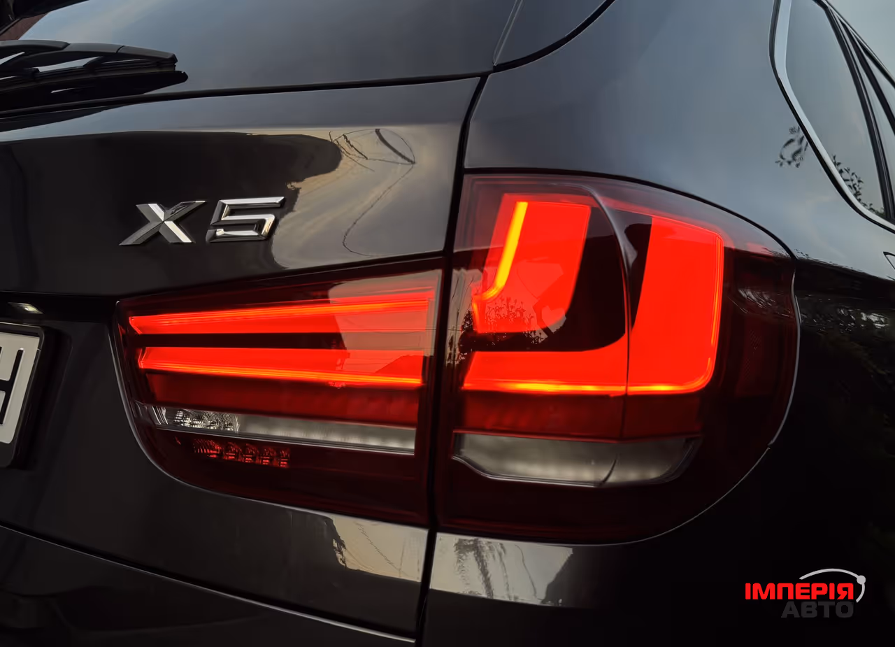 BMW X5 - фото 11