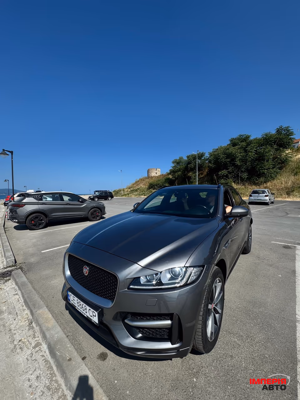 Jaguar F-Pace - фото 21