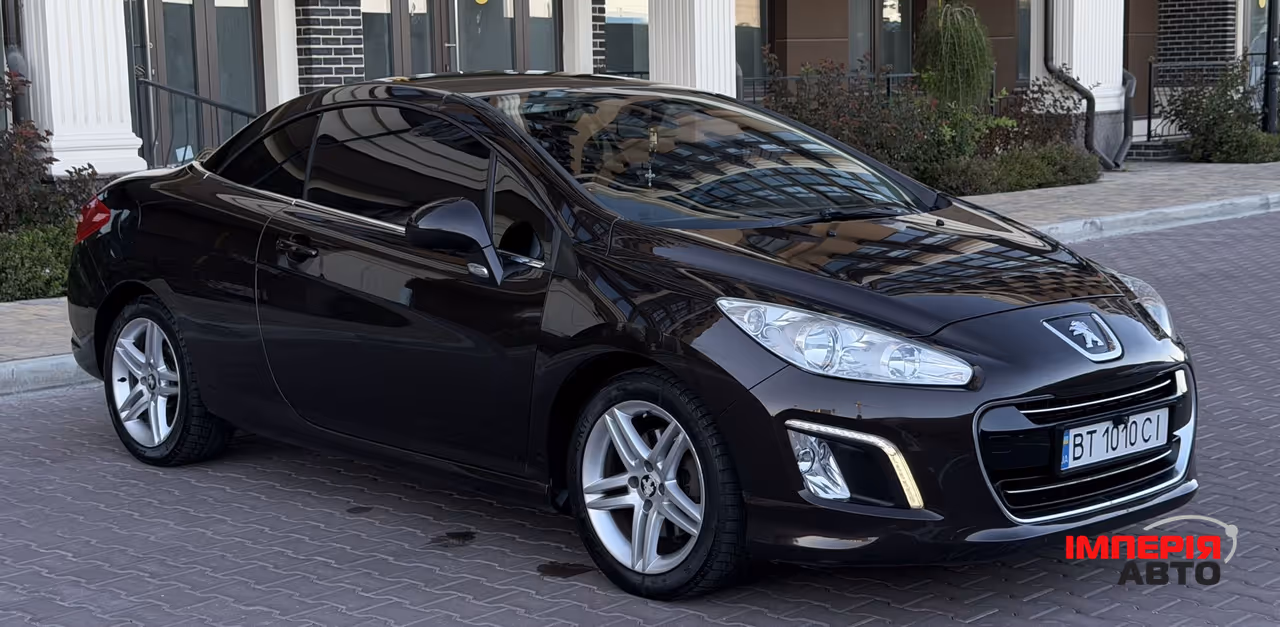 Peugeot 308 - фото 8