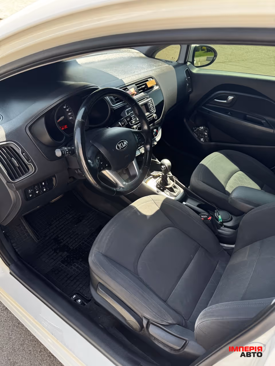 Kia Rio - фото 9