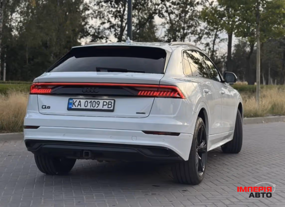 Audi Q8 - фото 5