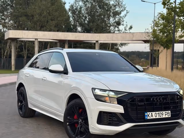 Audi Q8 - зображення 1