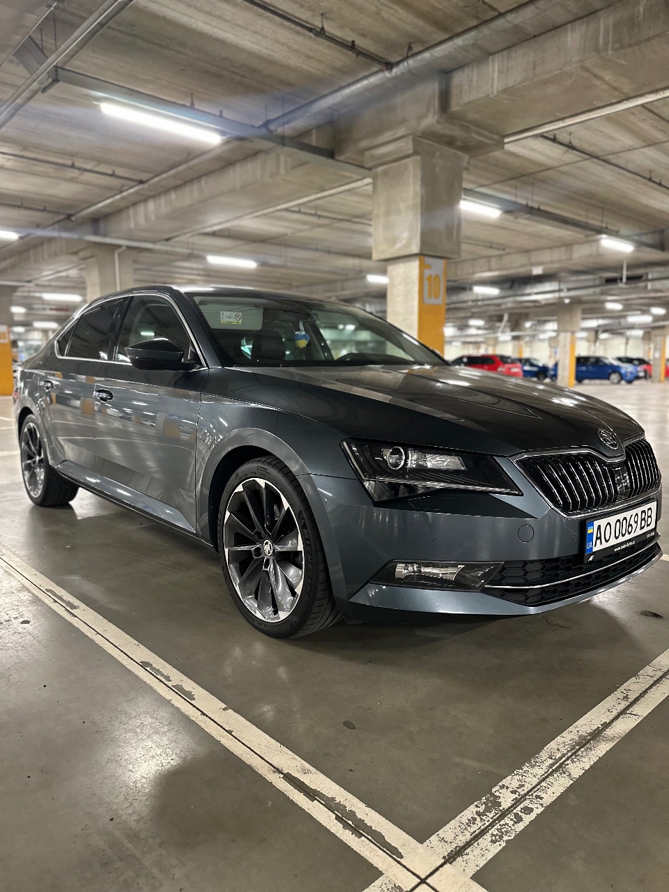 Skoda Superb - фото 6