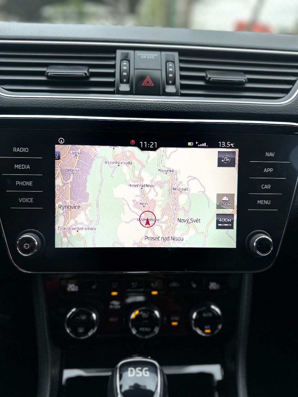 Skoda Superb - фото 17